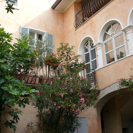 Bed & Breakfast Belfiore Лонато Экстерьер фото