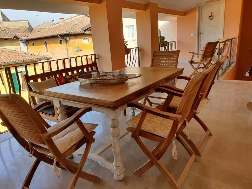 Bed & Breakfast Belfiore Лонато Экстерьер фото