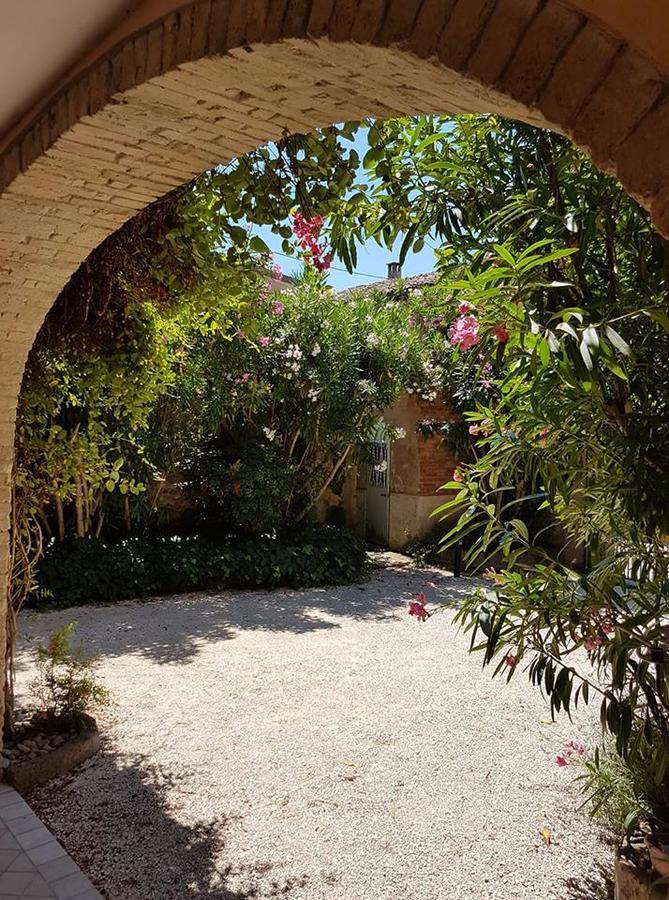 Bed & Breakfast Belfiore Лонато Экстерьер фото
